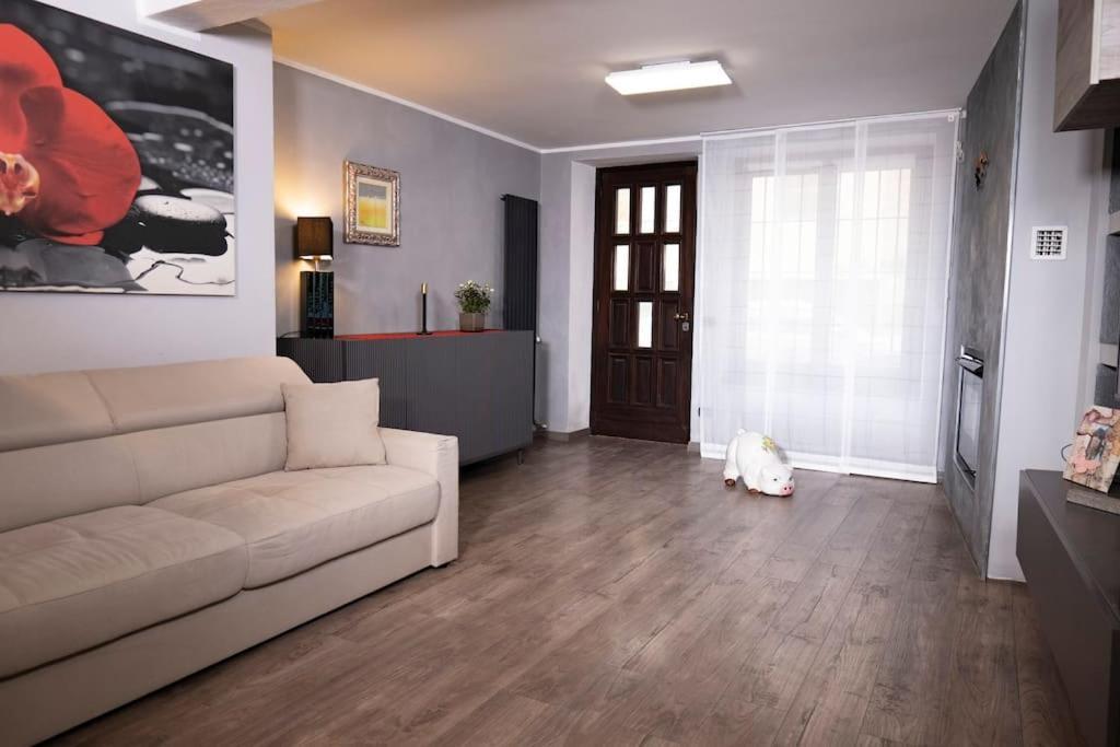Moon'S House Villa Diano d'Alba Exterior photo