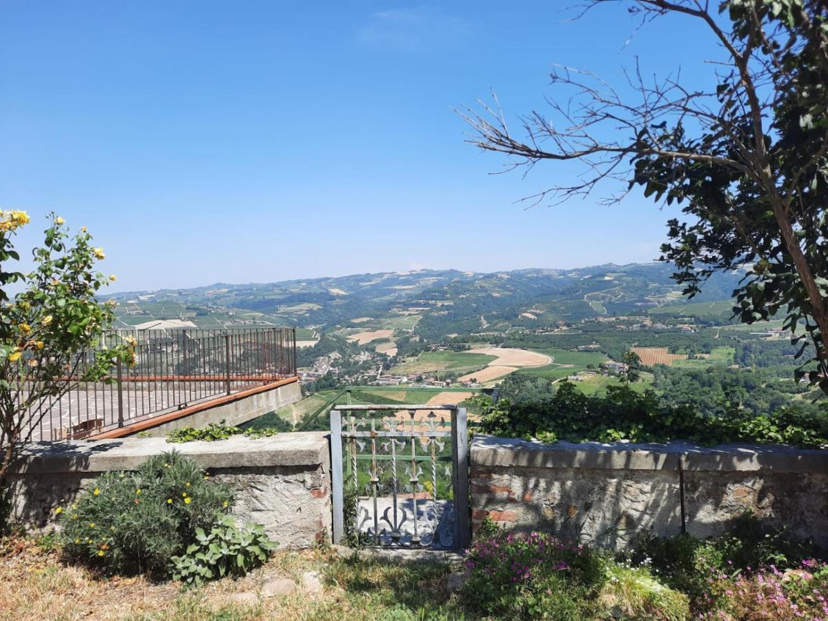 Moon'S House Villa Diano d'Alba Exterior photo